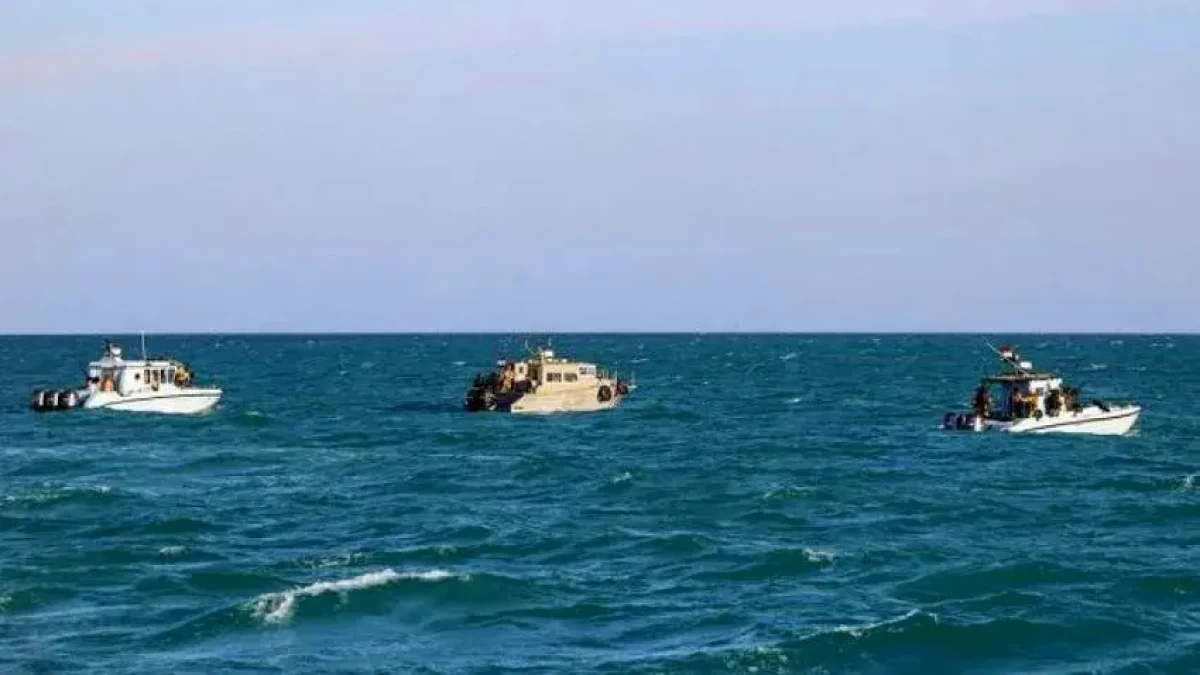 الهيئة البحرية تعلن رصد زوارق وطائرة مسيّرة في البحر الأحمر