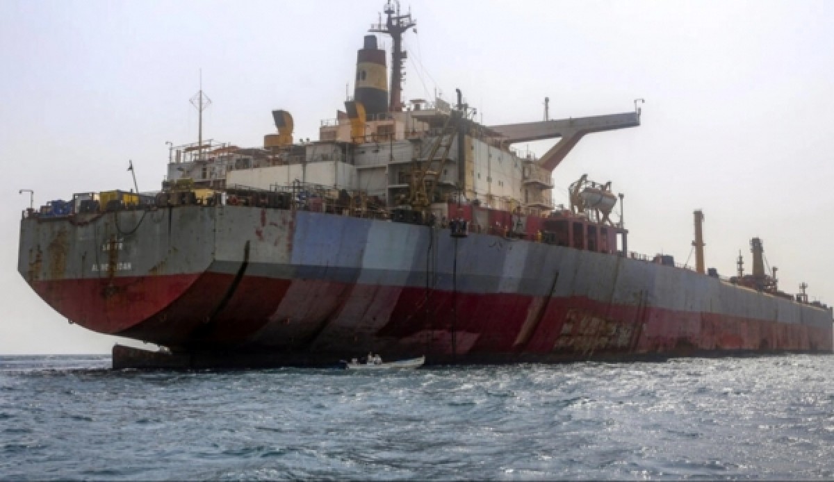 جماعة الحوثي ترفض طلبًا مصريًا لخفض مستوى هجماتها ضد السفن التجارية