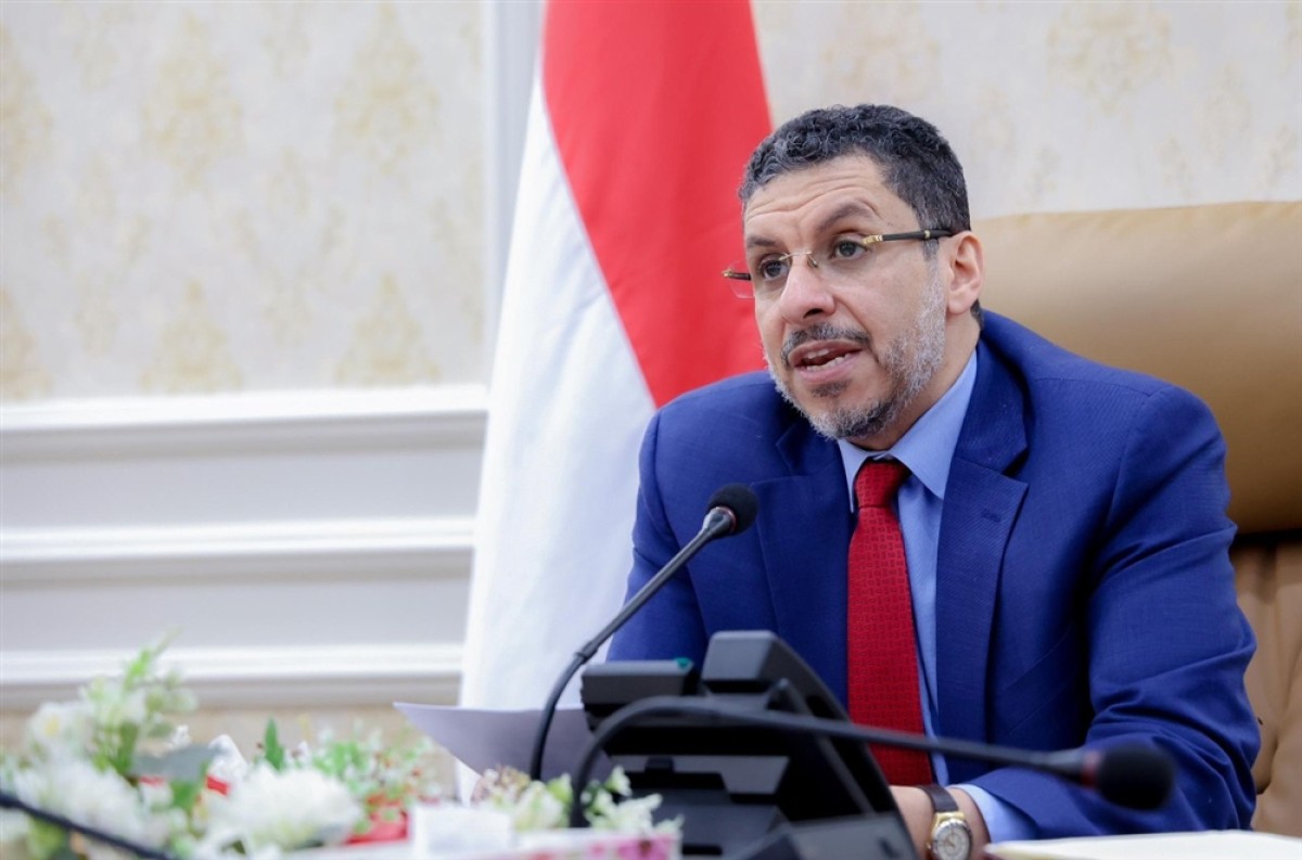 الحكومة تؤكد أن الأولوية القصوى هي مواجهة تصعيد الحوثيين