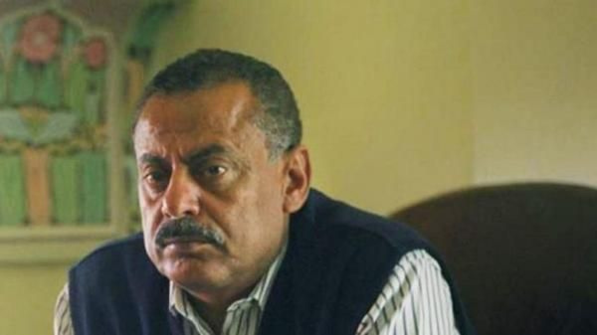 الحوثي ينقل البرلماني "حاشد" من لجنة الحقوق والحريات إلى الأوقاف بشكل غير قانوني