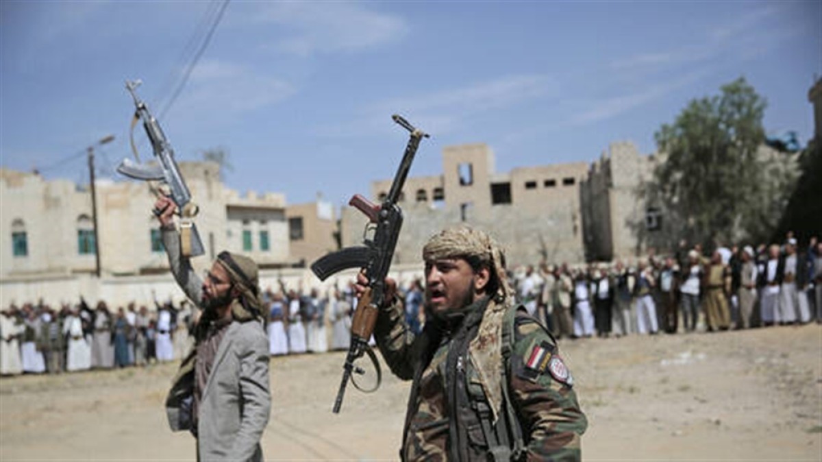الحكومة تؤكد أن الصحافة تعرضت لاستهداف ممنهج من قبل جماعة الحوثيين
