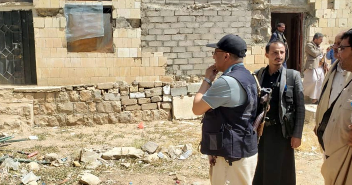 صعدة : قيادي حوثي يعتدي بالضرب الوحشي على طفل في ضحيان
