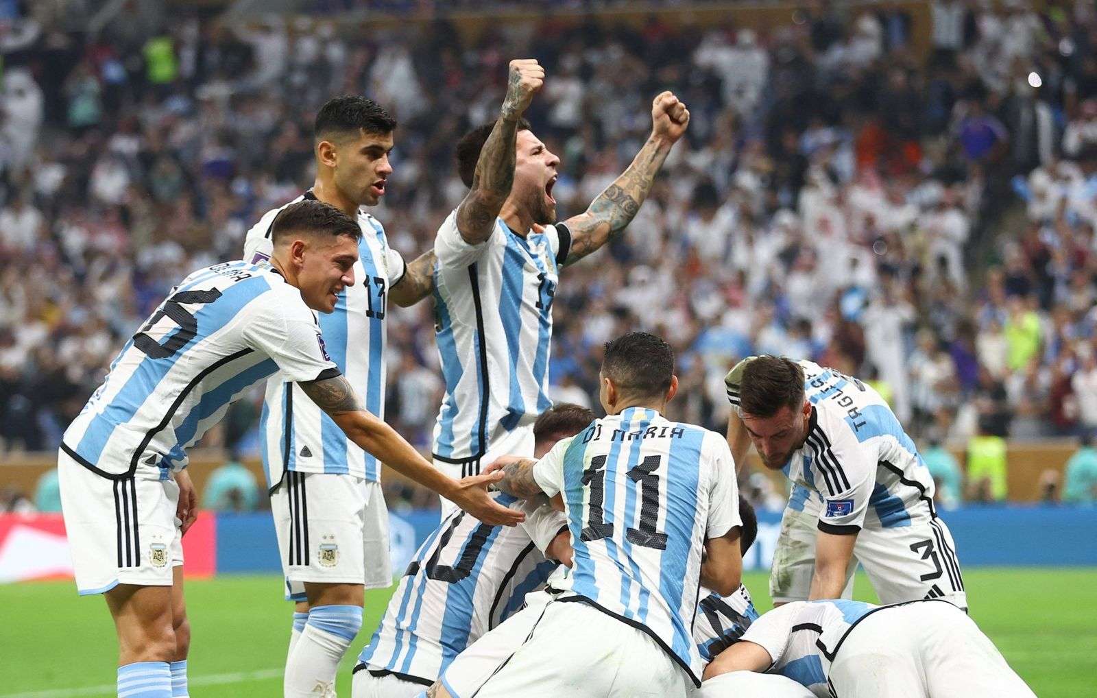 الأرجنتين بطلاً لكأس العالم 2022 بعد فوزه على فرنسا بركلات الترجيح