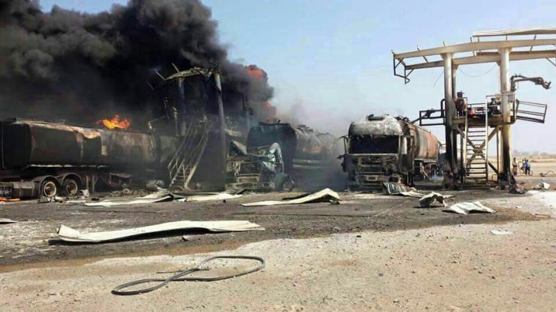 "مليار دولار" خسائر اليمن جراء استهداف الحوثيين للموانئ النفطية