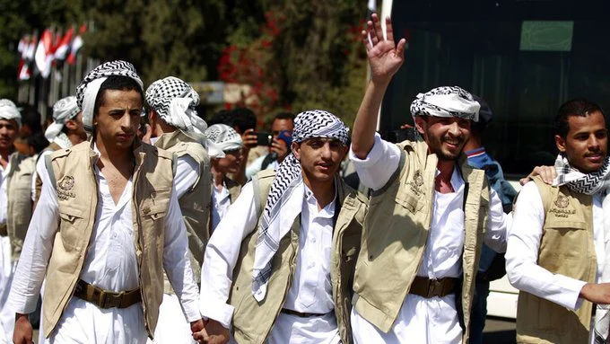 التحالف: تنصل الحوثيين من الاعتراف ببعض الأسرى إجراء "لا إنساني"