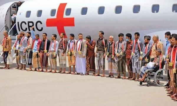 الحوثيون يبدون استعدادهم لصفقة تبادل أسرى وصفت بالموسعة