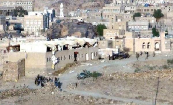 منظمة حقوقية تطالب الحوثيين بوقف الانتهاكات بحق بيت الخضر في البيضاء