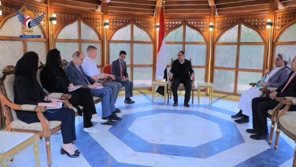 "غروندبرغ" يستأنف مشاورات السلام مع الحوثيين في صنعاء