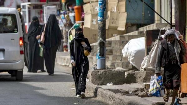 تقرير: القنص الحوثي.. قتل متعمد لسكان "بلا حيلة" في تعز