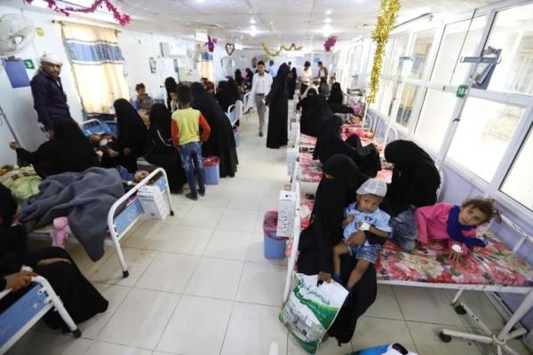 وكالة: انتشار مخيف لوباء حمى الضنك بين النازحين في اليمن