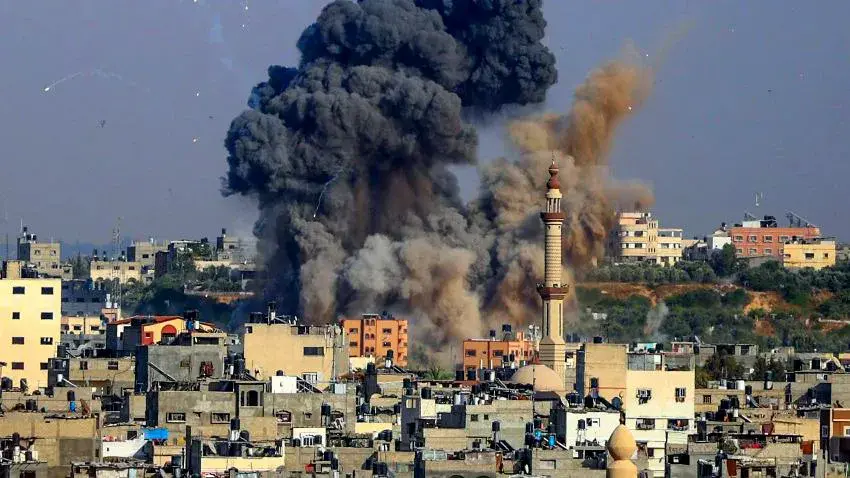 أحزاب اليمن تطالب بتحرك دولي لوقف مجازر الاحتلال في غزة