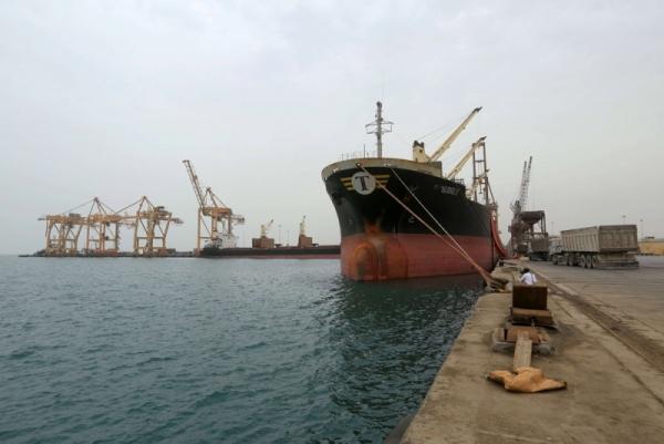 جماعة الحوثي تخطف سفينة شحن تجارية تدعى "رينا" في موانئ الحديدة