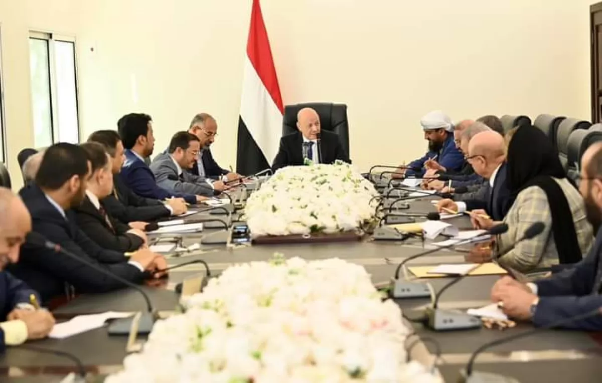 "الرئاسي": السلام هو الخيار الأول وتنظيم القوات المسلحة والأمنية لمواجهة أي الاحتمالات