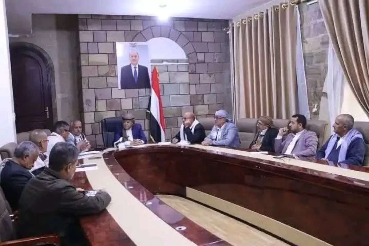 معلمو تعز يستأنفون العملية التعليمية بعد إضراب دام 3 أسابيع