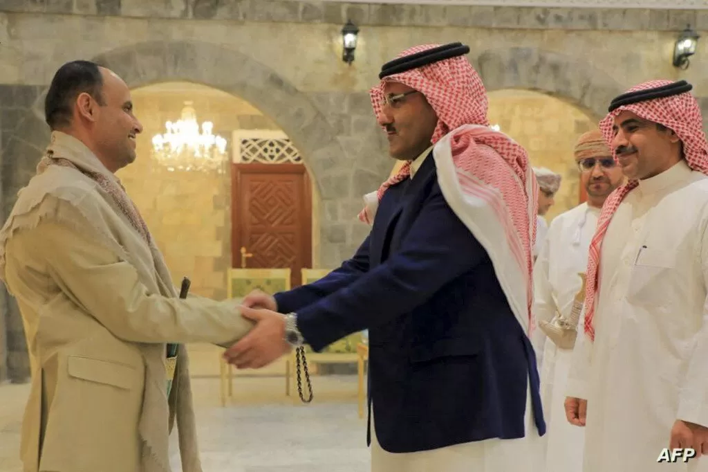 الحوثيون يتوددون للسعودية بالمضي في تنفيذ اتفاقيات إنهاء الحرب