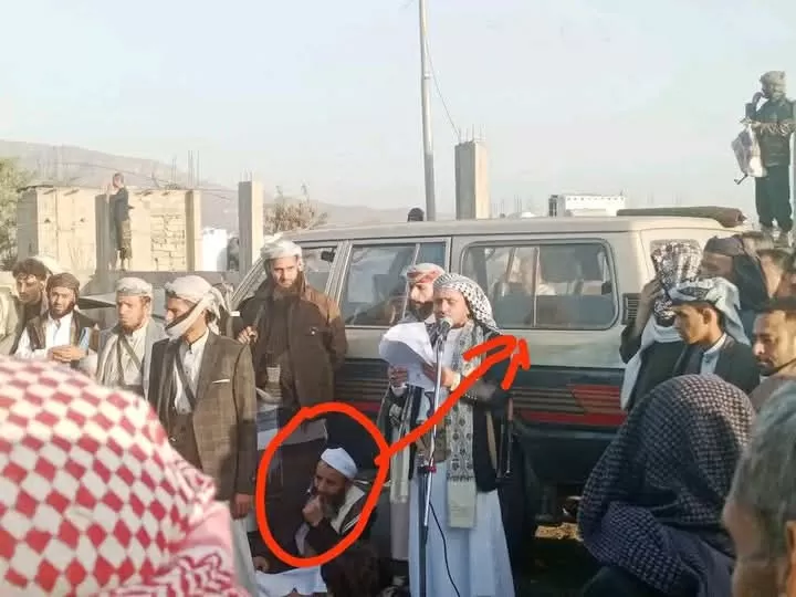 إب : الحوثيون يفرضون خطيبًا للعيد بقوة السلاح في مفرق حبيش