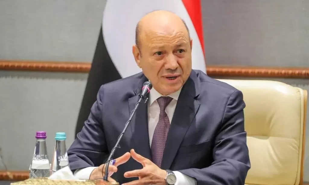الرئيس العليمي يدعو لتوحيد الصفوف ودعم معركة الخلاص