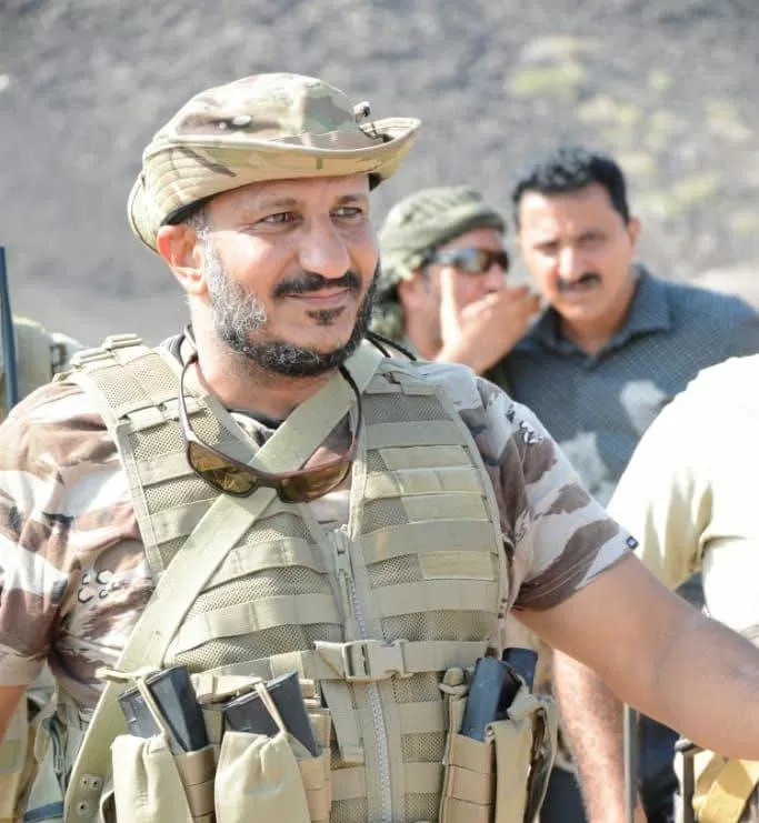 عضو الرئاسي طارق صالح يدعو لتشكيل تحالف دولي للقضاء على الحوثيين