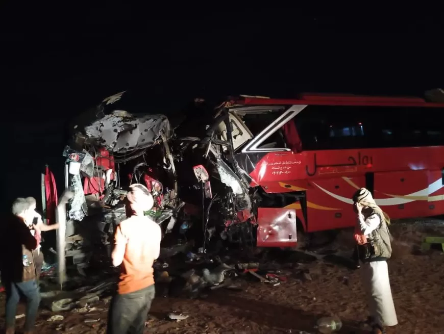 وفاة وإصابة العشرات في حادث مروّع على طريق العبر- مأرب