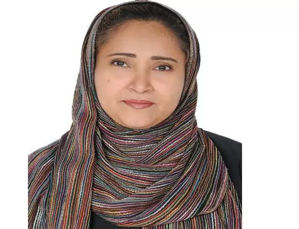 ناشطة حقوقية تكشف تفاصيل احتجازها خلال تظاهرة نسوية في عدن