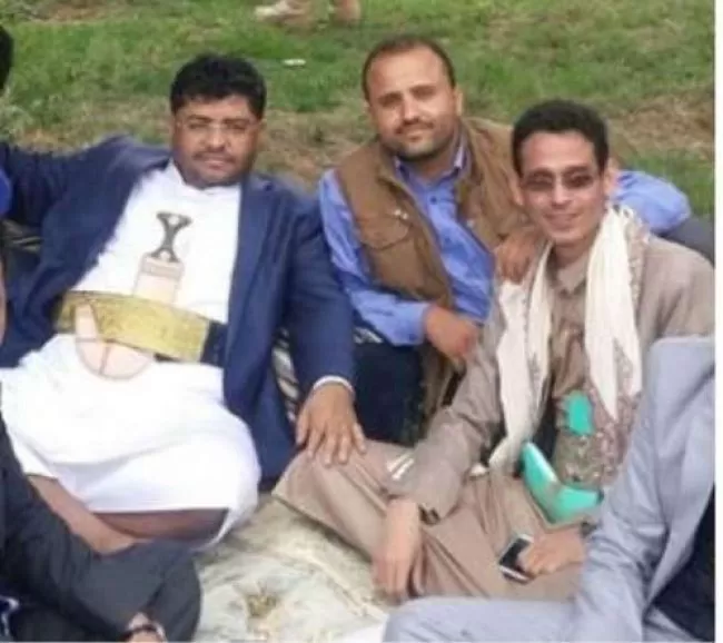 إصابة قيادي حوثي سابق بجروح خطيرة في هجوم مسلح أمام منزله بصنعاء