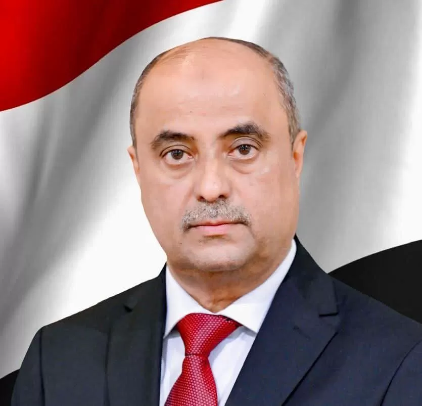 رئيس الوزراء يصدر قرارا بتشكيل لجنة وطنية لتنظيم وتمويل الواردات