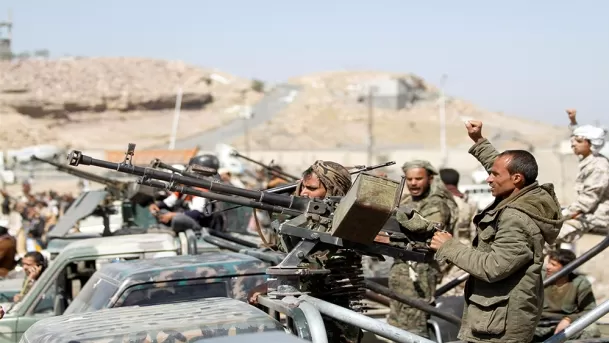 الحوثيون يكثفون التحشيد العسكري والتعبئة الداخلية بالتزامن مع ذكرى المولد النبوي