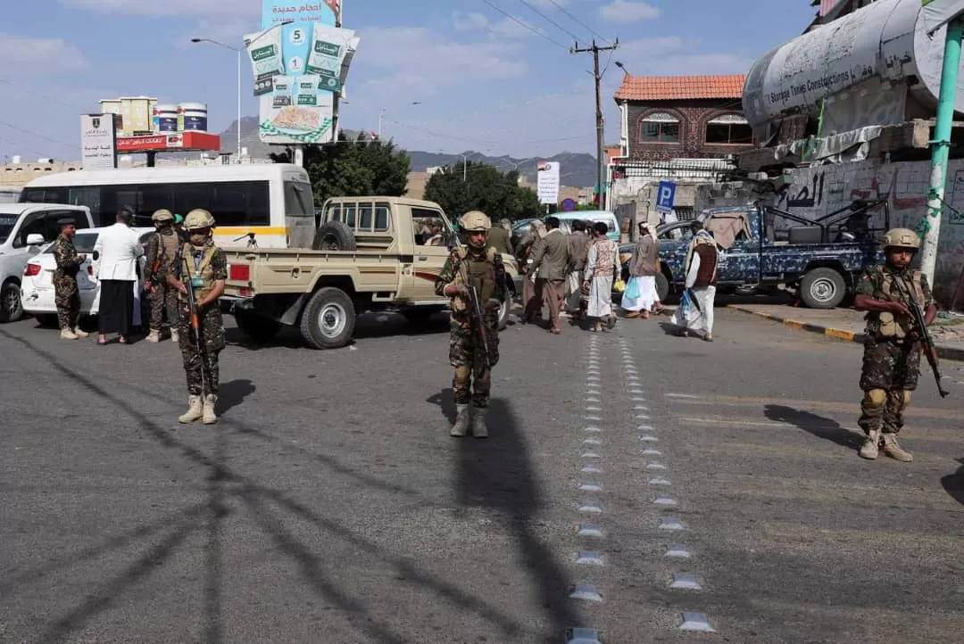 الحوثيون يقتحمون ثلاثة مقرات لمنظمات دولية بصنعاء ويحتجزون موظفيها