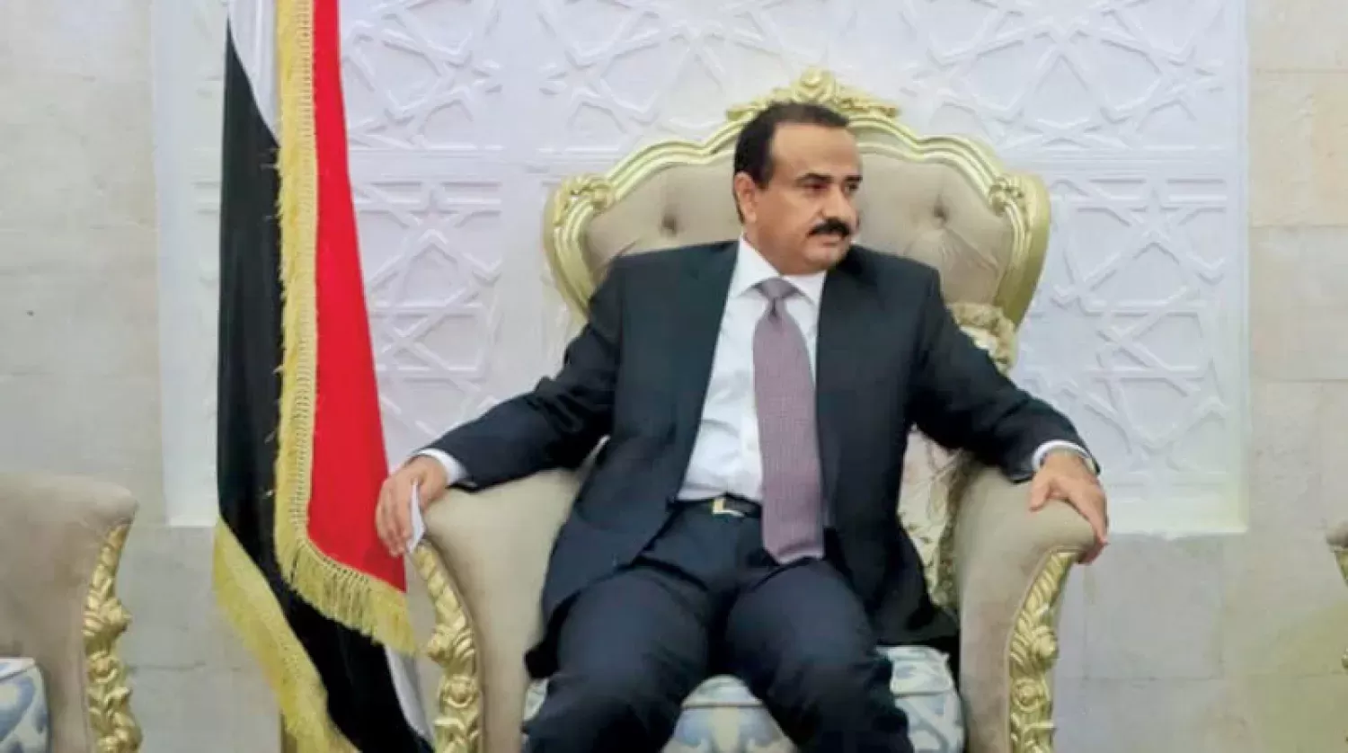 محافظ شبوة ينشق عن المشروع الإماراتي ويؤيد التحالف بقيادة السعودية