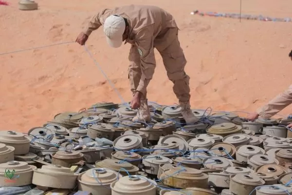 "مسام" يؤكد نزع 762 لغمًا وذخيرة حوثية خلال الأسبوع الفائت